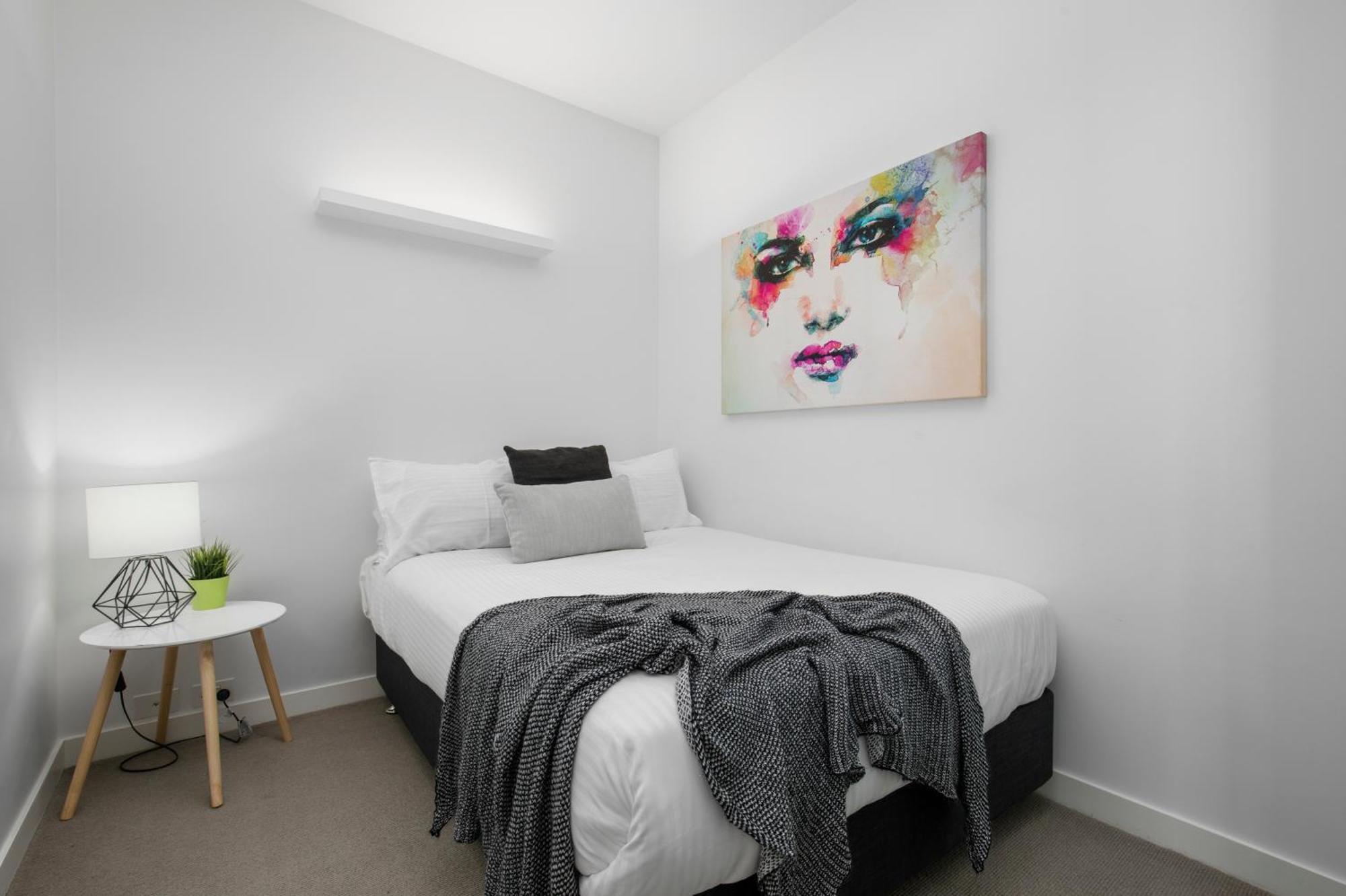 Complete Host Leopold Apartments ملبورن الغرفة الصورة