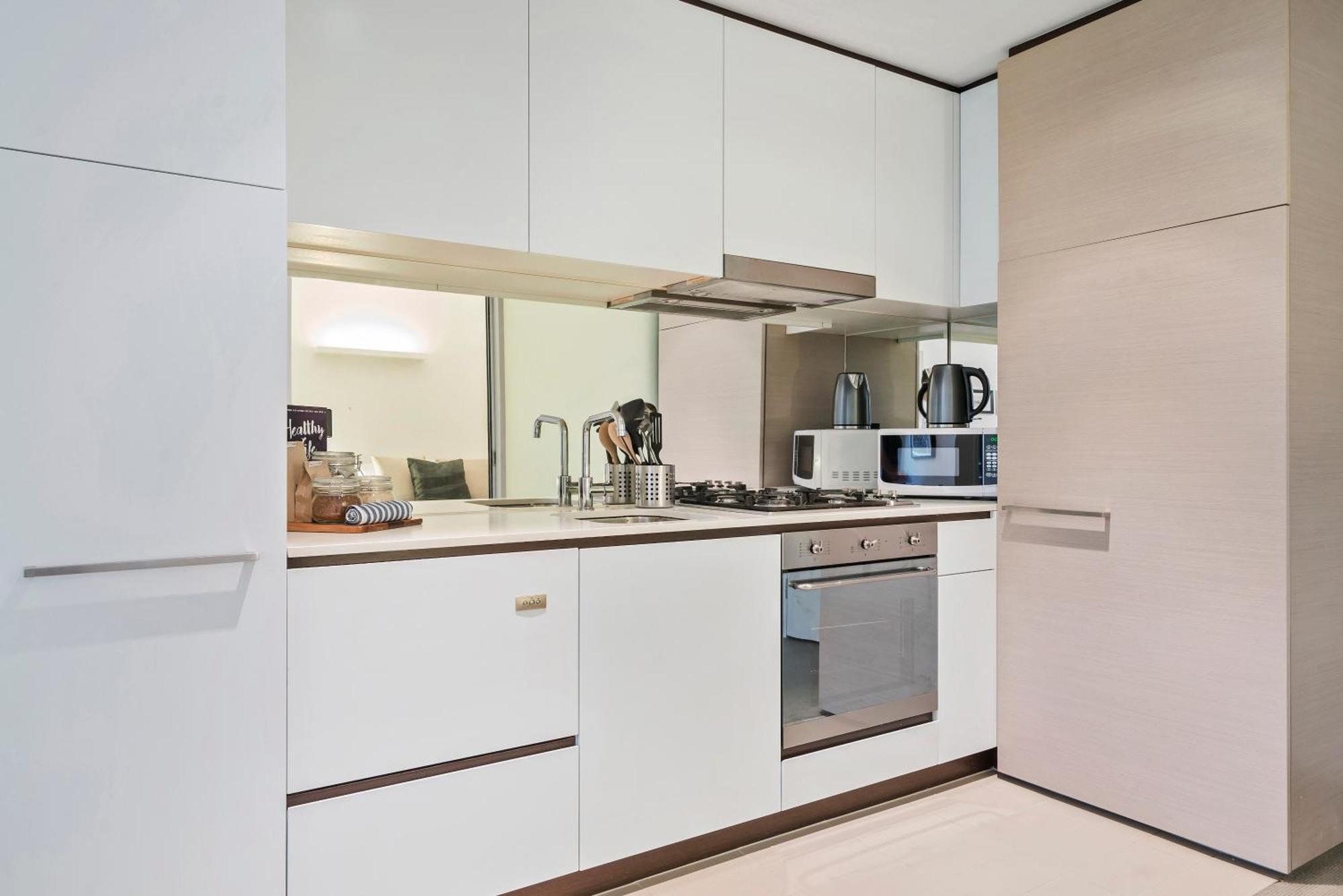 Complete Host Leopold Apartments ملبورن المظهر الخارجي الصورة