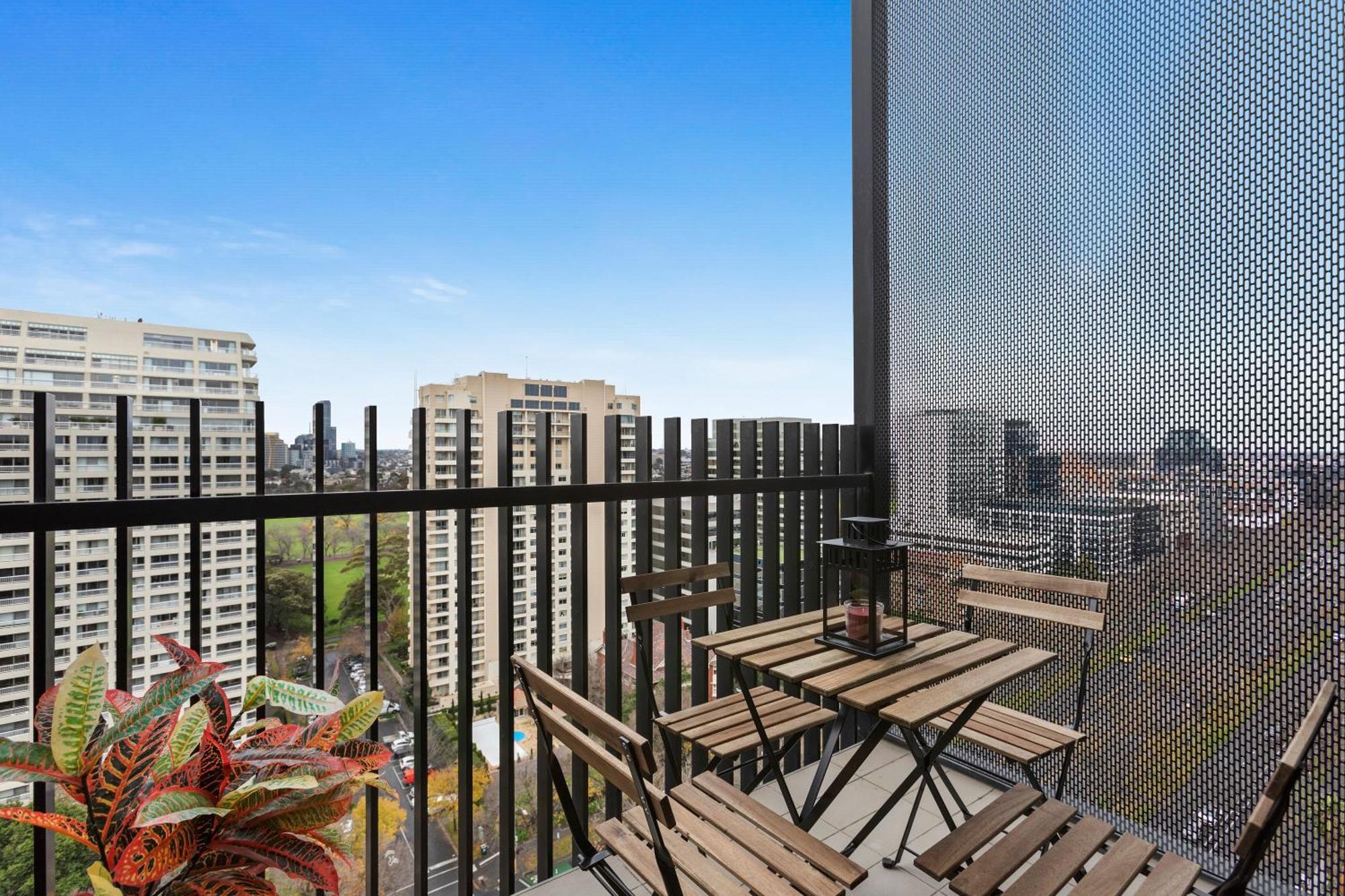 Complete Host Leopold Apartments ملبورن الغرفة الصورة