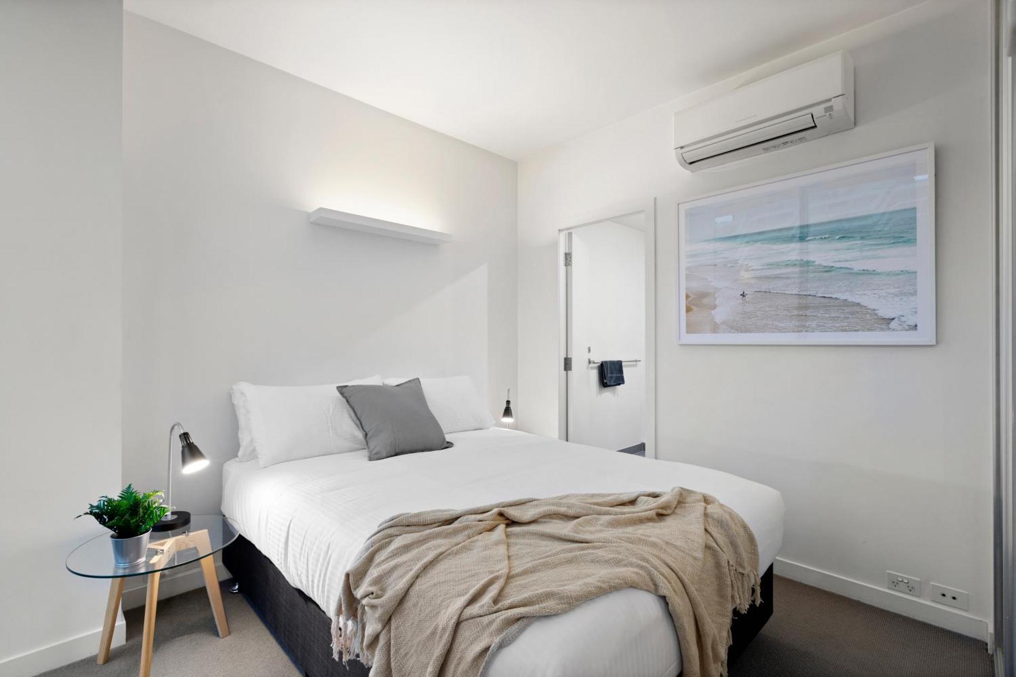 Complete Host Leopold Apartments ملبورن الغرفة الصورة