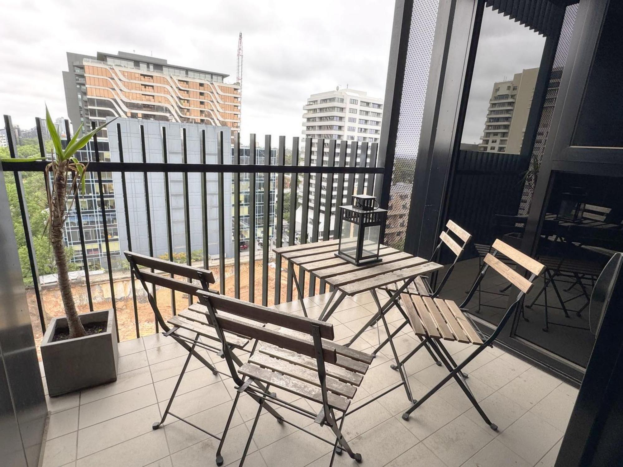 Complete Host Leopold Apartments ملبورن الغرفة الصورة